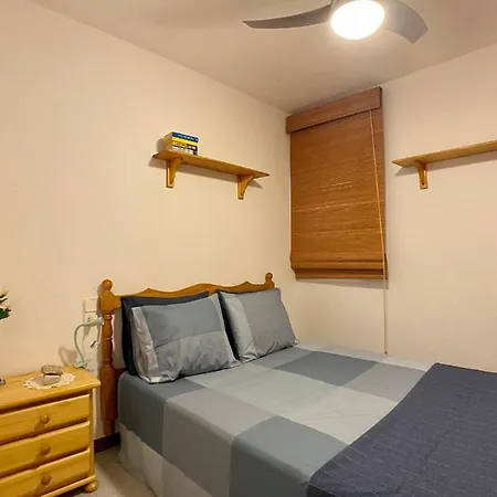 Apartment Old Town: 2 Blocks/2 Min Walk To The